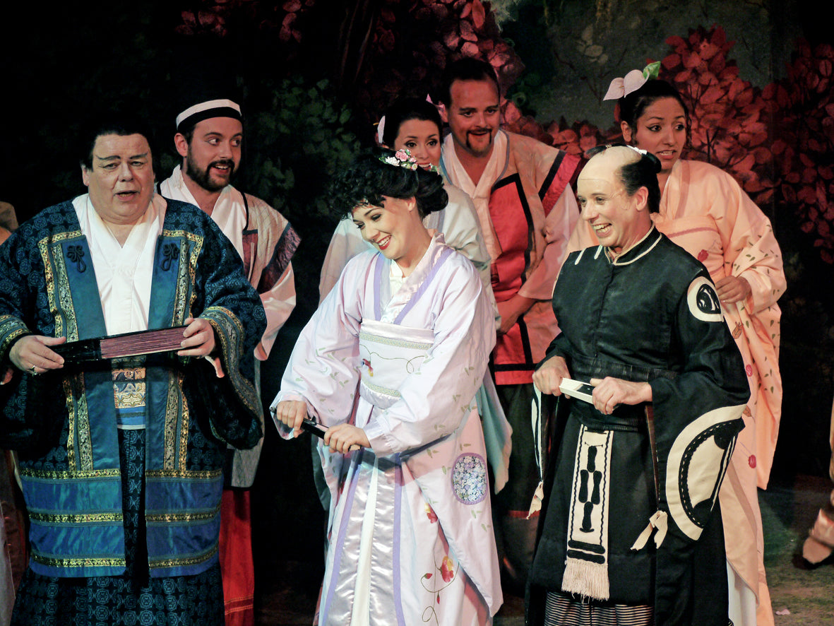 The Mikado, National G&S Opera Company - 2012 DVD