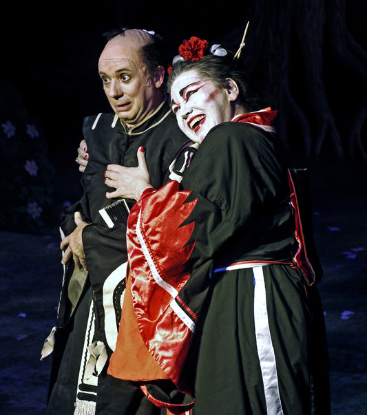 The Mikado, National G&S Opera Company - 2012 DVD